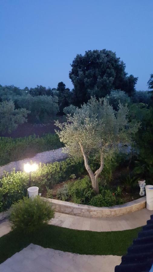 B & B La Mansarda Monopoli Exteriör bild